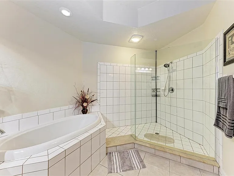 96 Vivante Blvd #210 — Photo 20
