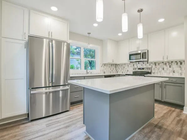5432 Rowland Rd, Minnetonka, MN 55343