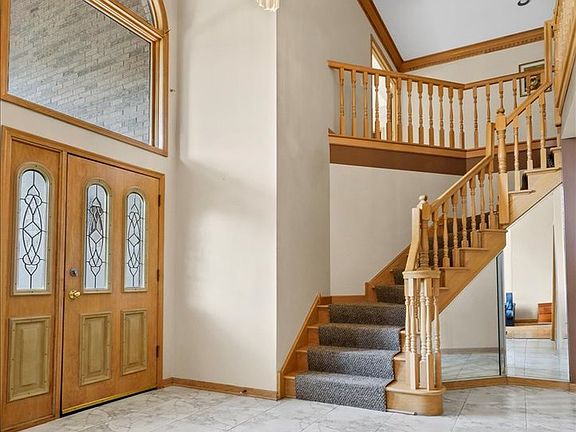 5th image of 193 Rosedale Ct