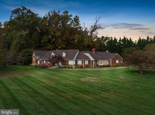 17715 Country Hills Rd, Ashton, MD 20861