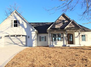 4802 Old Sparta Rd, Cookeville, TN 38506