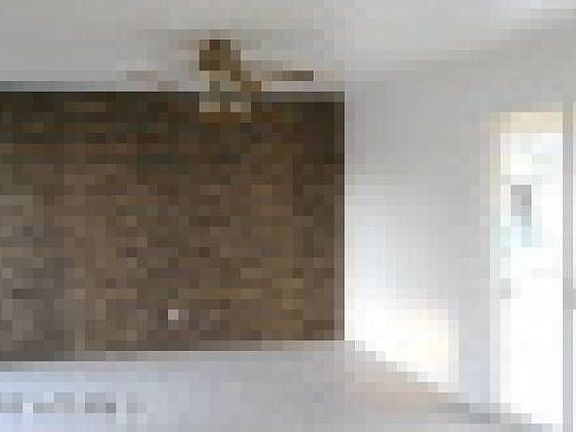 3rd image of 5823 W Mackenzie Dr
