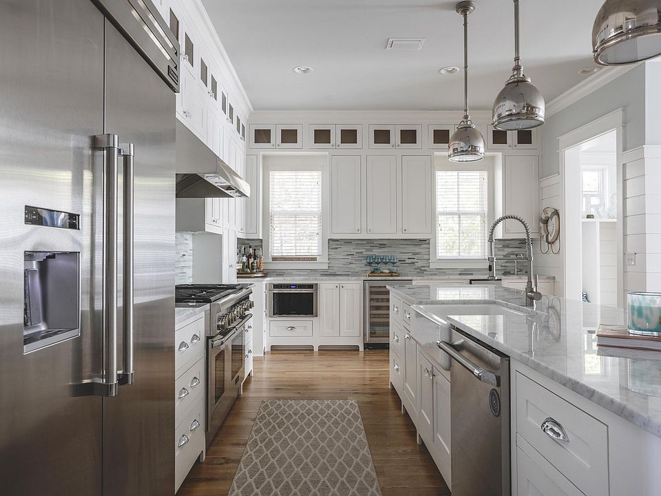 1st image of 38 Shore Bridge Cir