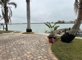 341 E Madeira Ave, Madeira Beach, FL 33708