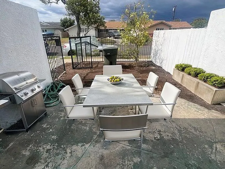 1530 Juno Ave — Photo 5