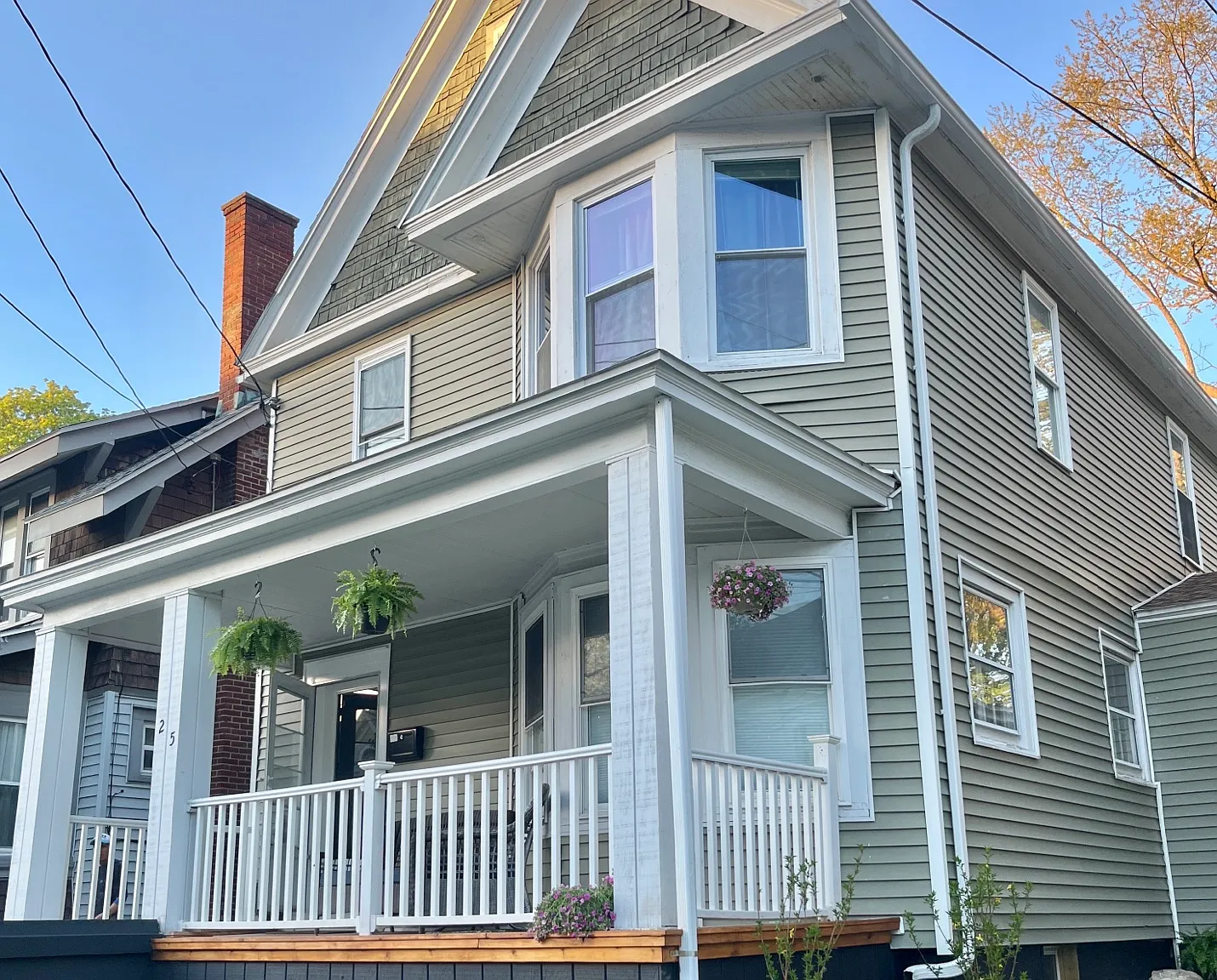 25 Besch Ave — Photo 1