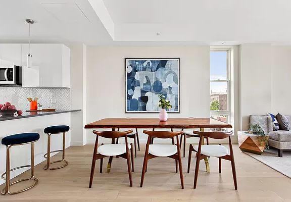 5th image of 1000 Union St Penthouse B
