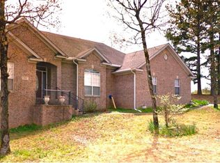 1006 Claycut Cir, North Little Rock, AR 72116