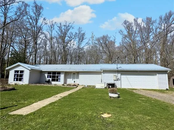 4353 Fairfield St, Jamestown, PA 16134
