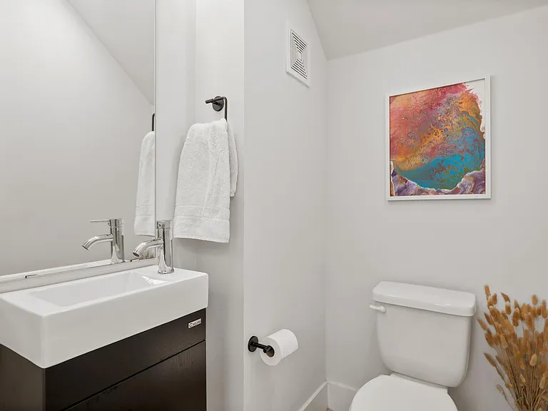 1710 Adina St #2 — Photo 23