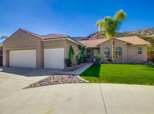 17288 Rising Dale Way, Ramona, CA 92065