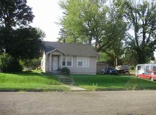 365 W Garfield Ave, Glenns Ferry, ID 83623