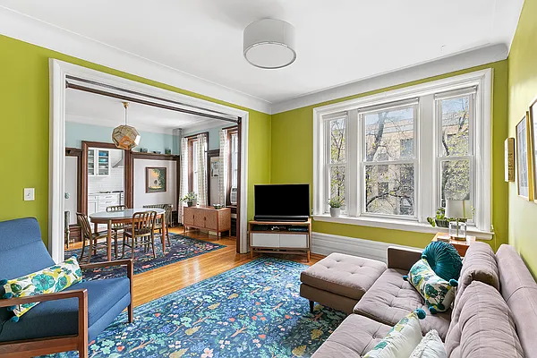 Sold by Compass | media 8