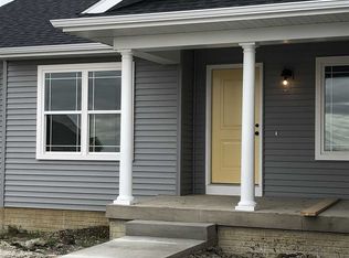 5308 Arbors Dr, Cedar Falls, IA 50613