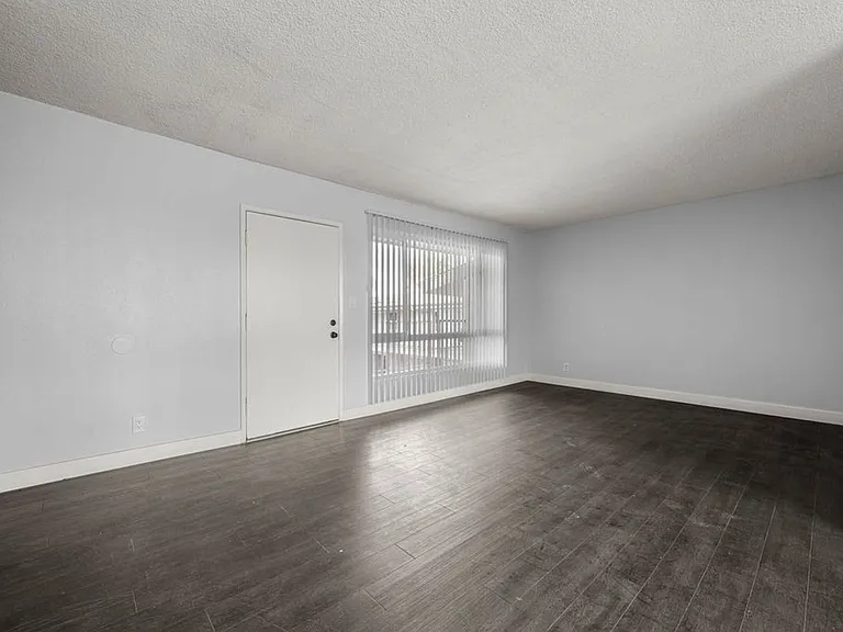 3838 Gibraltar Ave — Photo 16