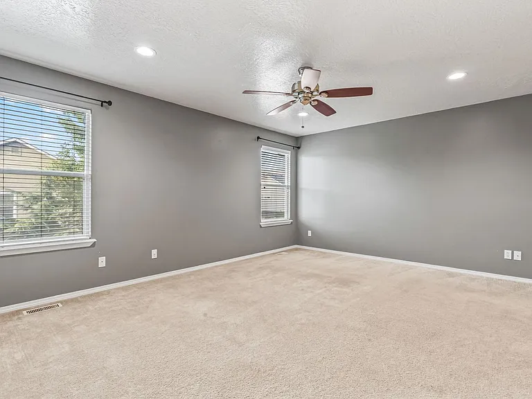 3614 E Hand Cart Ln — Photo 9