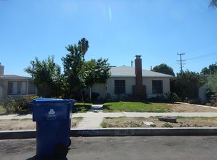 18250 Hartland St, Reseda, CA 91335