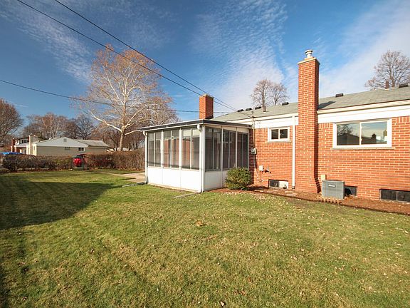 3rd image of 38453 Elsie St