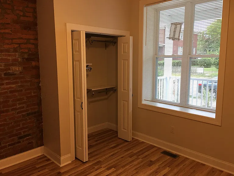 517 N Saint Clair St #1 — Photo 13