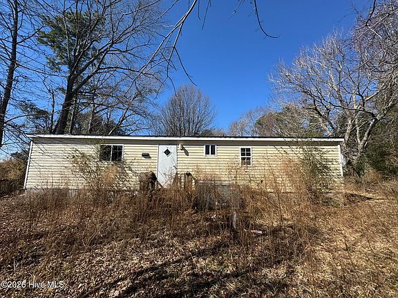 4th image of 112 Pine Court