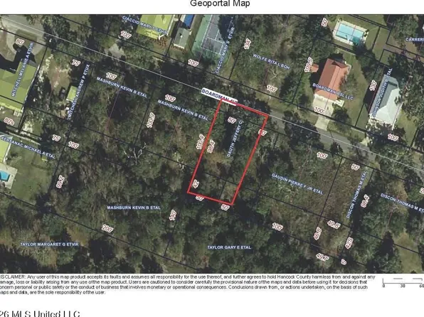 110 Boardman Ave, Bay Saint Louis, MS 39520