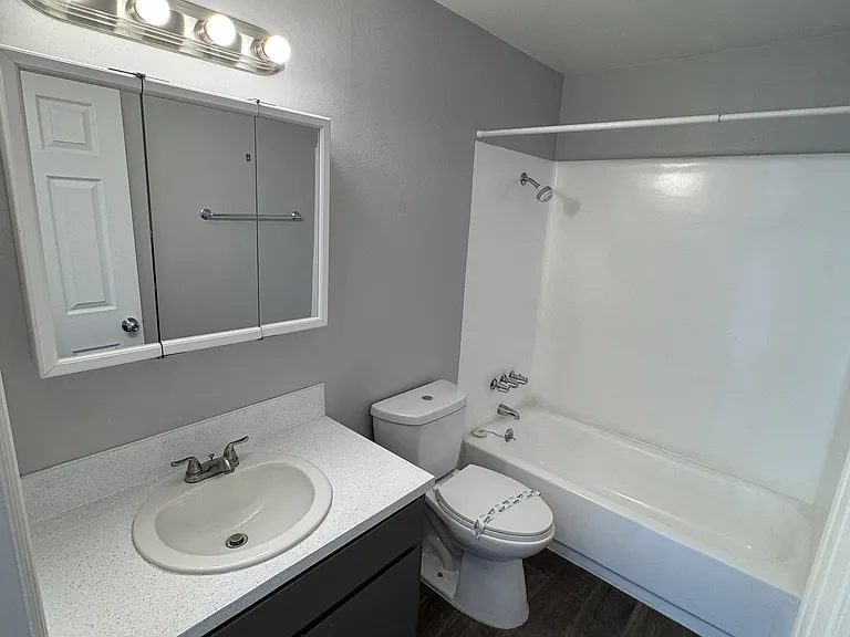 18140 SW Shaw St #2 — Photo 11