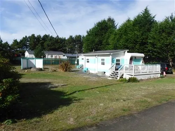 24717 K Pl, Ocean Park, WA 98640