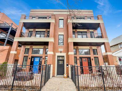 3216 N Francisco Ave #3N, Chicago, IL, 60618