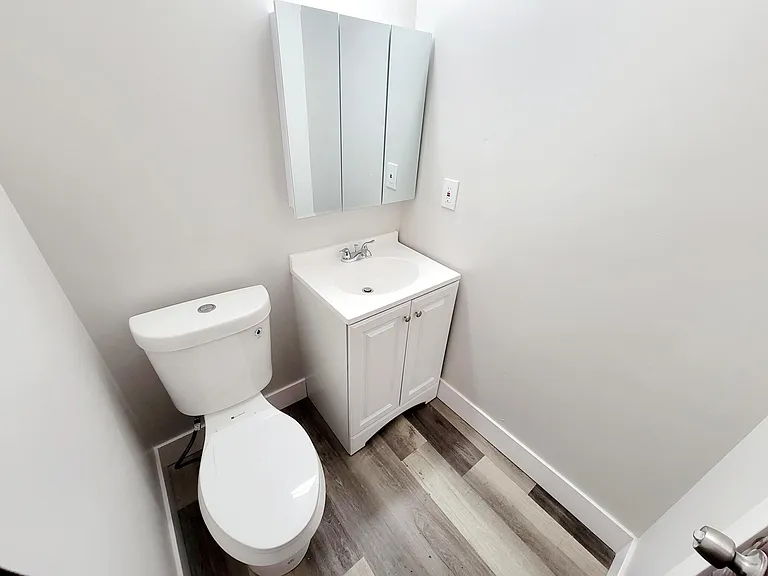 2905 Old Troy Pike #2905 — Photo 5