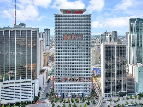 50 Biscayne Blvd APT 3802, Miami, FL 33132