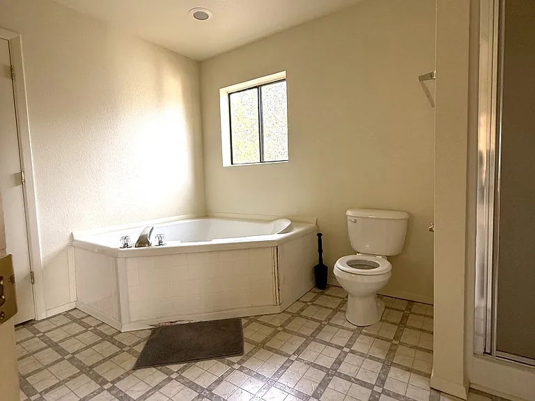 826 Heart Straight Ln — Photo 18