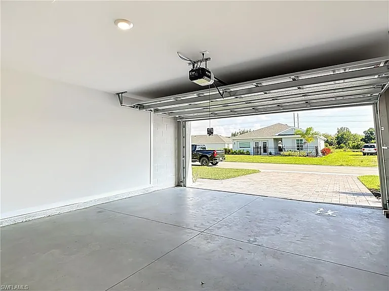14168 Hemingway Oaks Trl — Photo 16
