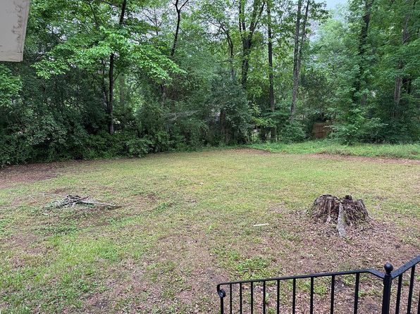 1579 Nugent St, Jena, LA 71342
