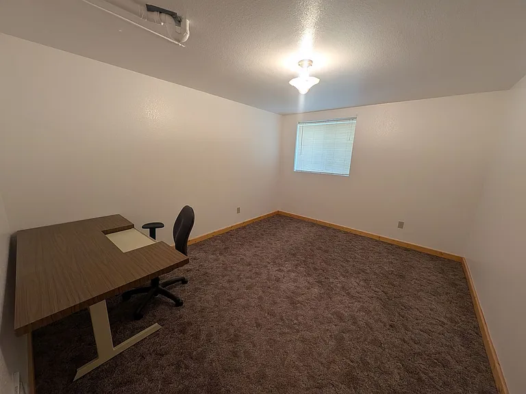 31 Elmes Dr — Photo 26