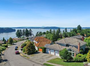 47 Chapman Loop, Steilacoom, WA 98388