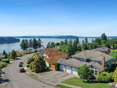 47 Chapman Loop, Steilacoom, WA, 98388