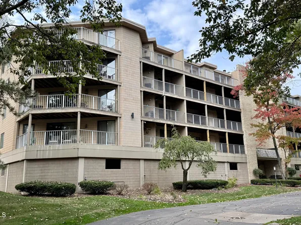 3407 Oak Alley Ct APT 203, Toledo, OH 43606