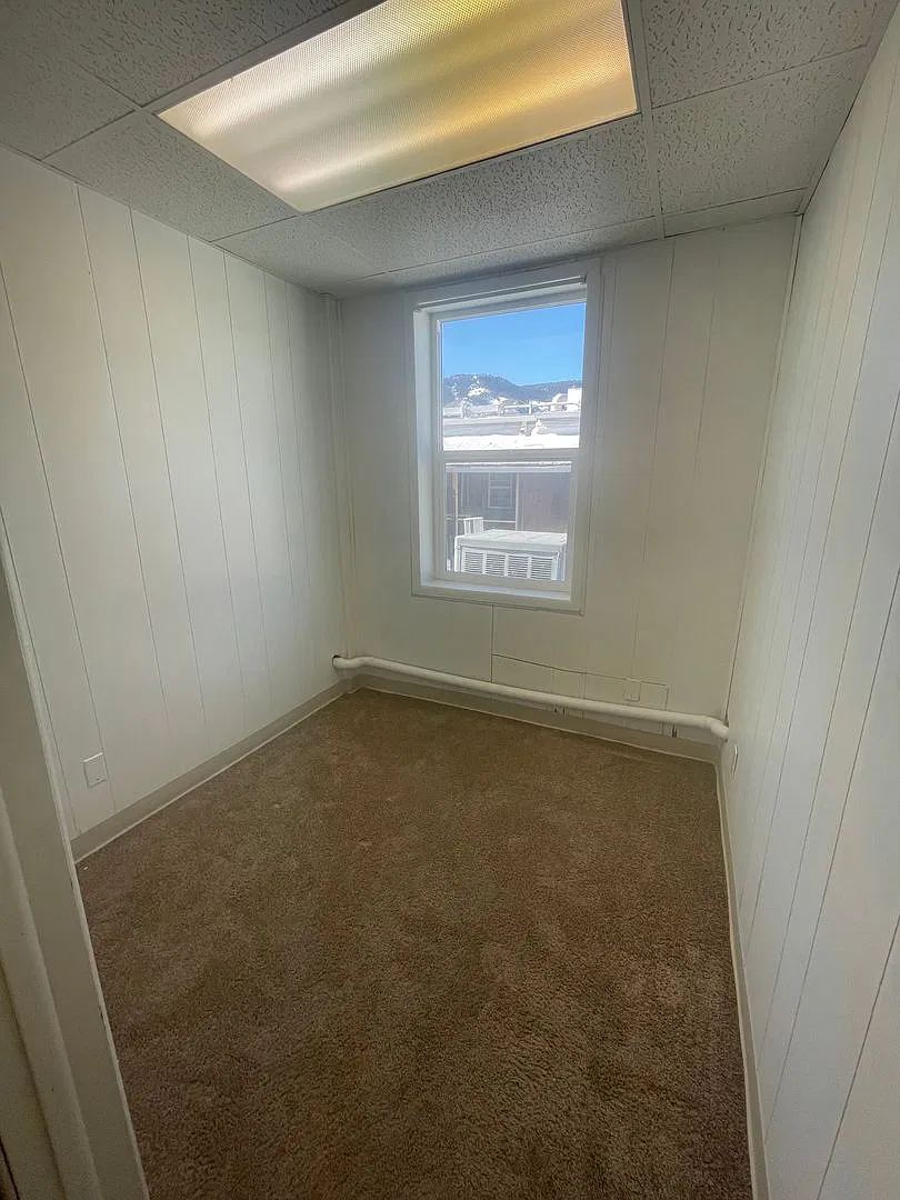 Studio Apartment in the heart of Golden!! — Photo 4