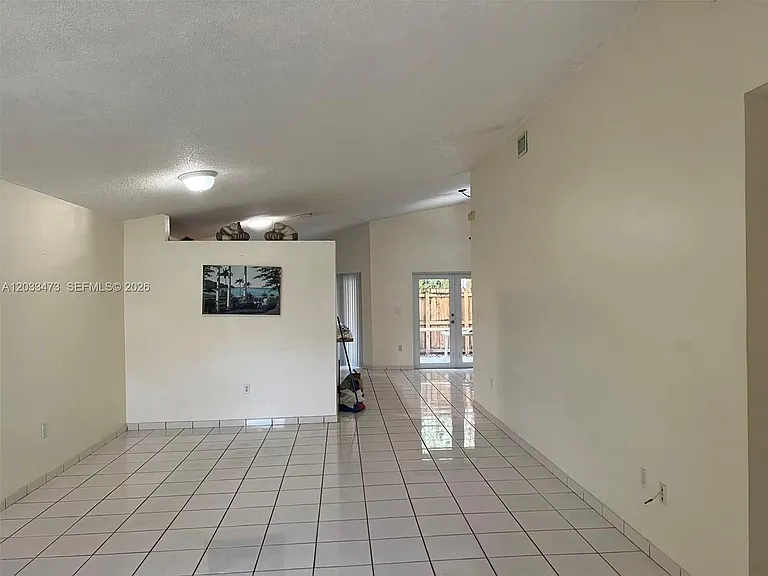 15935 SW 81st Ter — Photo 12