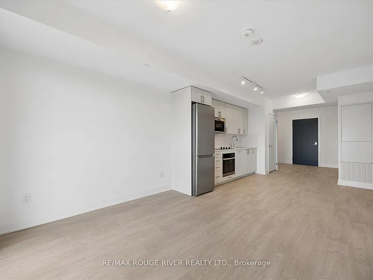 2545 Simcoe St N #728 — Photo 12