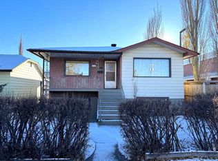 111 N 27th Ave NE #A, Calgary, AB T2E 1Z8