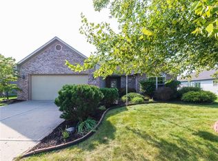 1464 Butternut Cir, Greenfield, IN 46140