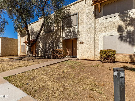 4th image of 3109 W HARMONT Drive