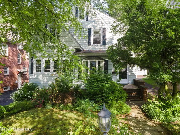 247 S Manning Boulevard, Albany, NY 12208