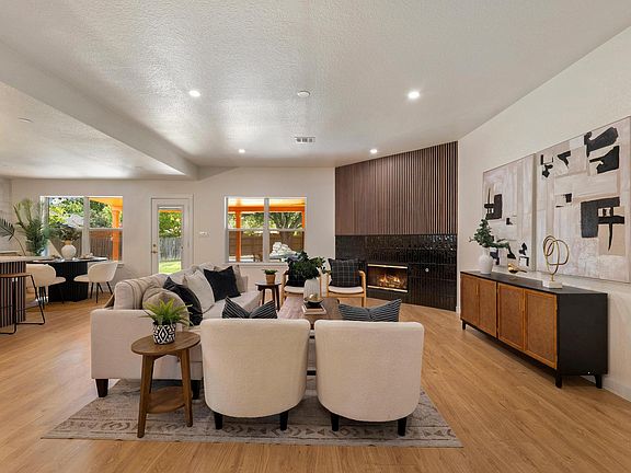 5th image of 613 Sweetgum Ln