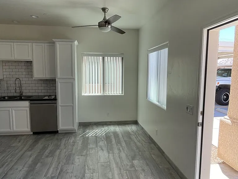 2520 Palo Verde Blvd S — Photo 5