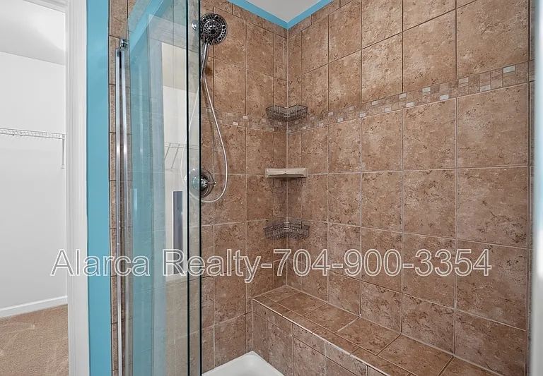5804 Selkirkshire Rd — Photo 24