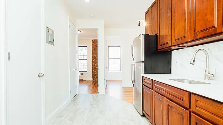 Rented by Nooklyn NYC LLC | media 4