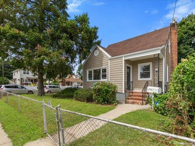 1686 Rosalind Avenue, Elmont, NY, 11003