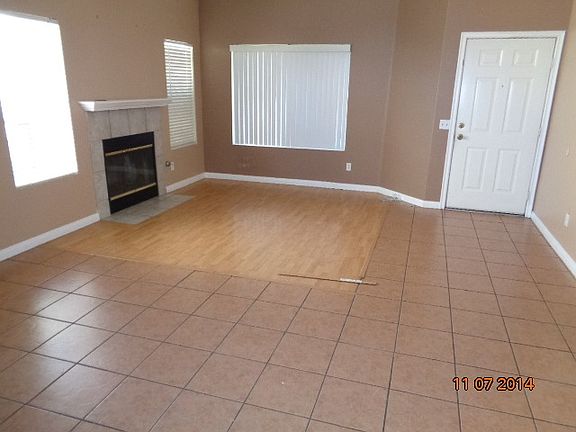 2nd image of 9866 Robinia St